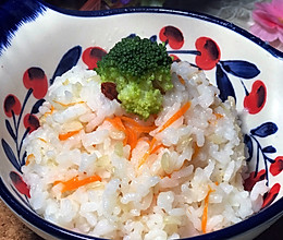 胡萝卜糙米饭的做法
