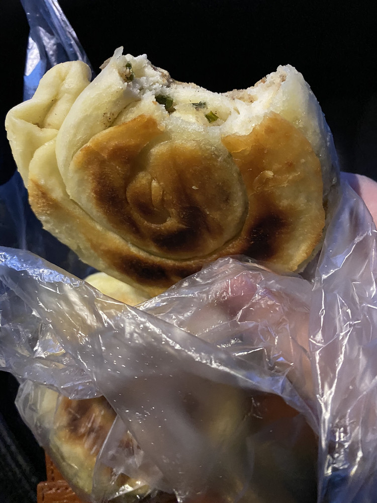 葱油肉饼的做法