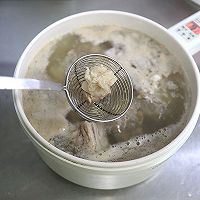 #我的养生日常-远离秋燥#  清香软糯的腔骨芋头汤的做法图解2