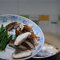 #柏翠辅食节-营养佐餐#香菇焖黄鱼鲞的做法图解3