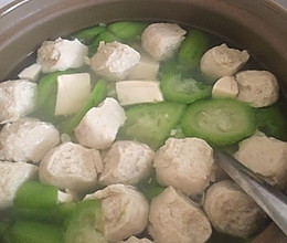 鱼丸丝瓜汤的做法