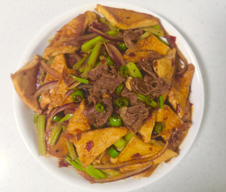 在家做 | “干锅”千叶/千页豆腐的做法