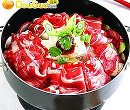 韩式肥牛火锅的做法