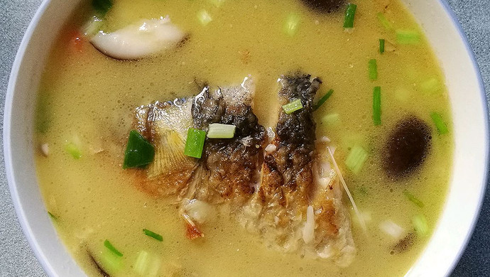 榴莲鲫鱼汤