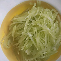 麻汁莴苣的做法图解1