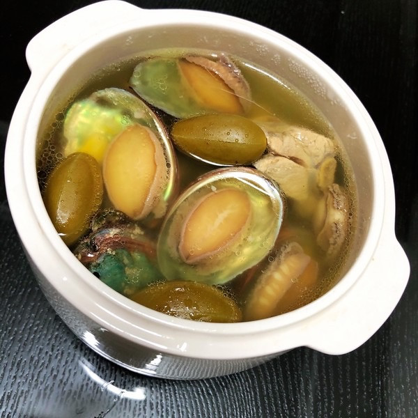 青橄榄瑶柱鲍鱼瘦肉汤的做法