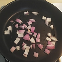 安格斯黑椒牛肉粒配鸡腿菇胡萝卜的做法图解8