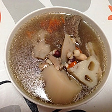 美味猪骨莲藕汤