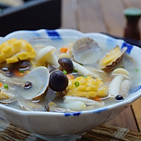 菌菇花蛤海鲜汤的做法图解8