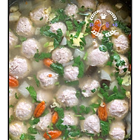 美味萝卜香菇肉丸汤的做法图解9