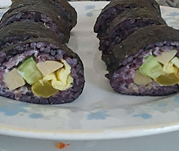 紫米寿司的做法