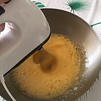 牛奶纸杯蛋糕的做法图解3