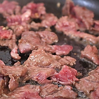 最鲜嫩的牛肉吃法—炒牛肉的做法图解2