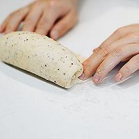 养颜又健康的母亲牌面包的做法图解10