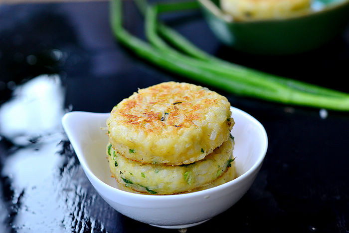 剩米饭的好去处——米香鳕鱼饼的做法