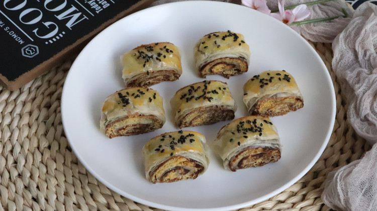 金沙红豆酥卷的做法