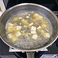#快手又营养，我家的冬日必备菜品#羊血豆腐粉丝汤的做法图解6
