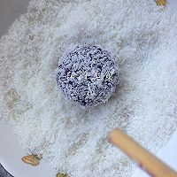 爱心满满——紫薯枣泥椰蓉球的做法图解6