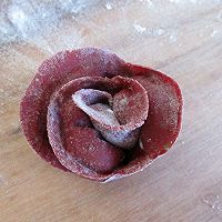 玫瑰花煎饺#KitchenAid的美食故事#的做法图解7