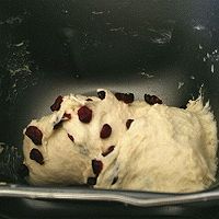 普通蔓越莓松软面包(面包机版)的做法图解6