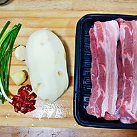 干锅土豆片炒五花肉的做法图解1