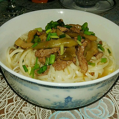 榨菜肉丝面