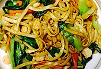 虾仁青菜炒面的做法
