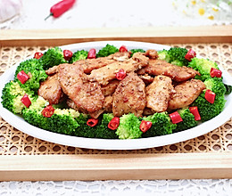 #肉食主义狂欢#解锁销魂的香煎孜然鸡块，解馋又过瘾的做法