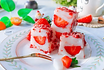 草莓牛奶冻的做法
