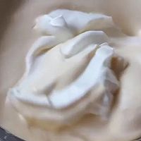 蜜蜂斑马纹蛋糕的做法图解7