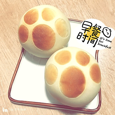 可爱猫抓馅料面包（波兰种）