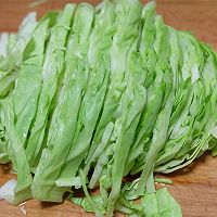 香辣圆白菜麦饭的做法图解2