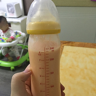 宝宝辅食7+ 木瓜牛奶