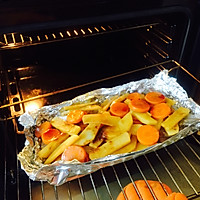 咖喱杂菜烤大虾的做法图解3