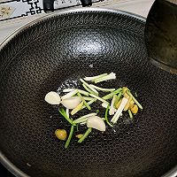 茄汁爆鸡的做法图解1