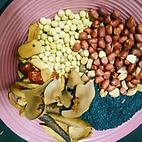 私制豆浆粉（除湿 补气   痰湿体质可食用）的做法图解1
