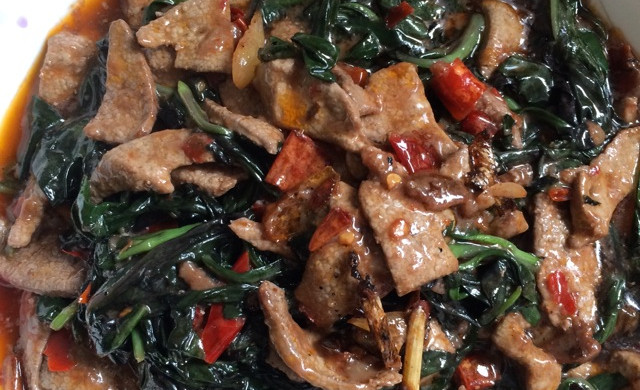 猪肝炒血皮菜（超级下饭）