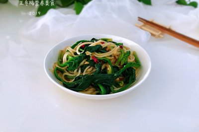 菠菜拌粉条