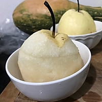 川贝冰糖炖雪梨的做法图解1