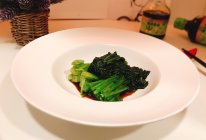 #让宝贝爱上每一顿饭#酱香菠菜的做法