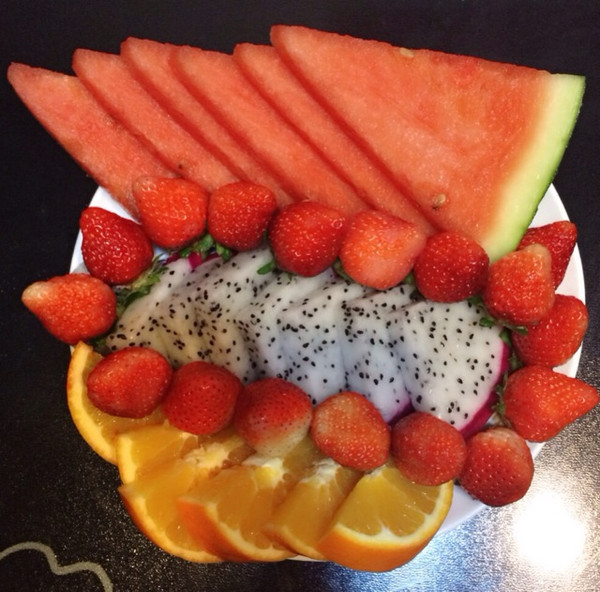 家庭版水果拼盘