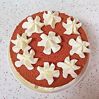 #一口新年味，全家享佳味#红丝绒草莓蛋糕的做法图解20