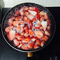 冰镇草莓罐头的做法图解4