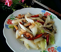 香菇烩大白菜梗的做法