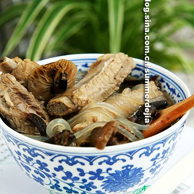 排骨炖榛蘑