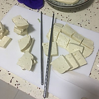 （宝贝爱吃）溜豆腐的做法图解2