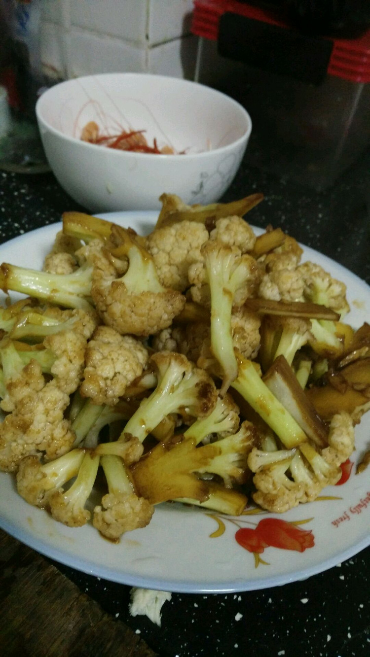 火爆花菜的做法