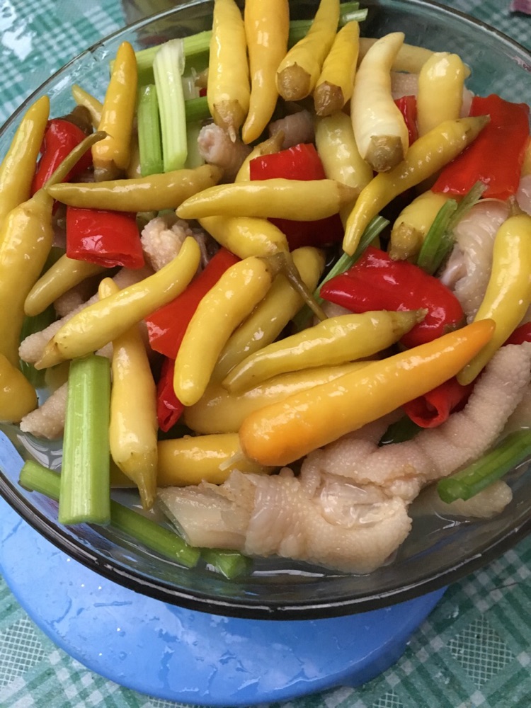 泡椒鸡爪子