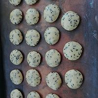 芝麻酥小饼干的做法图解4
