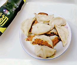 #感恩节烹饪挑战赛#大白菜猪肉煎饺的做法